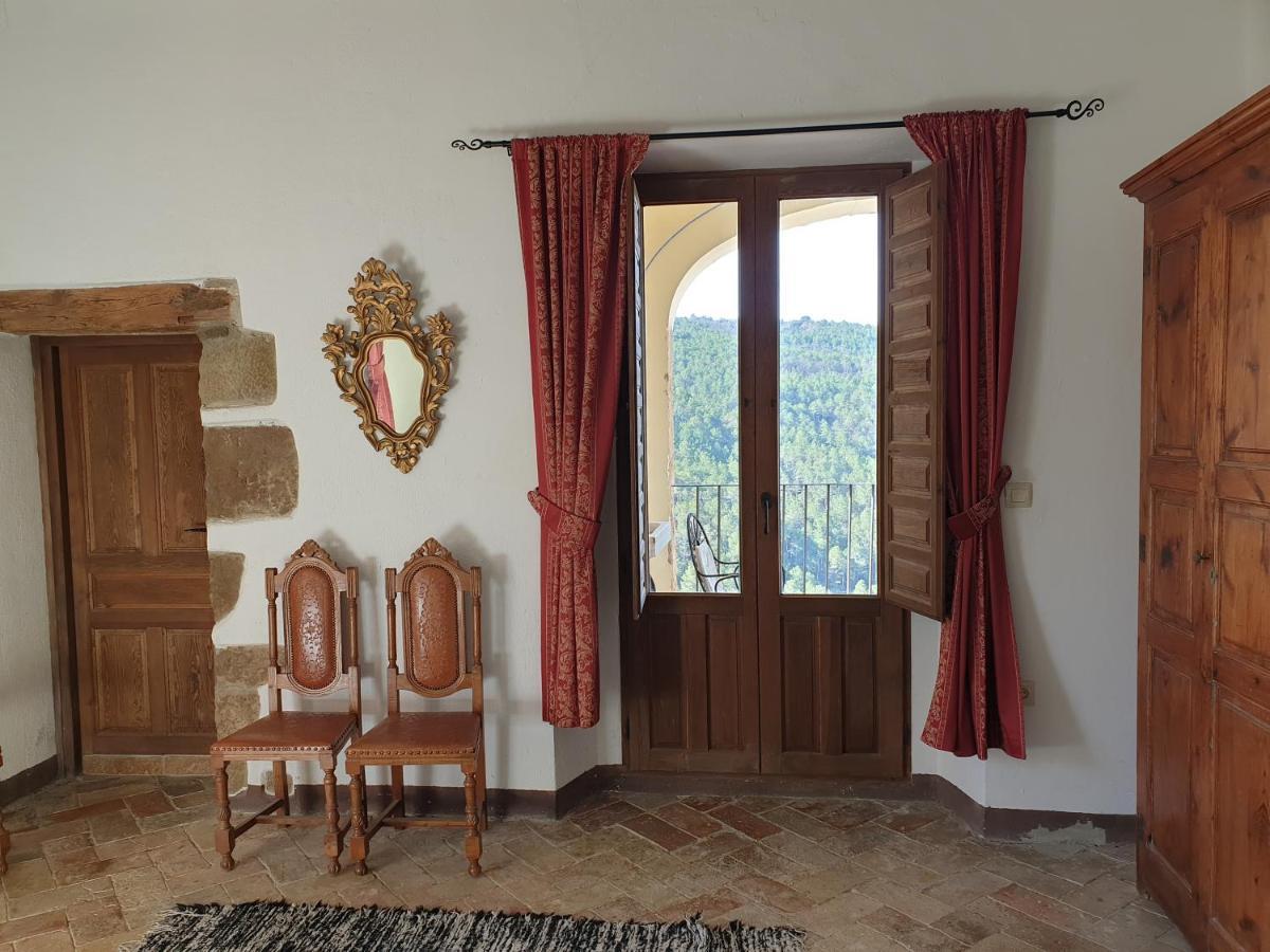 Casa Rural Sant Petrus De Madrona Pinell de Solsones Eksteriør billede