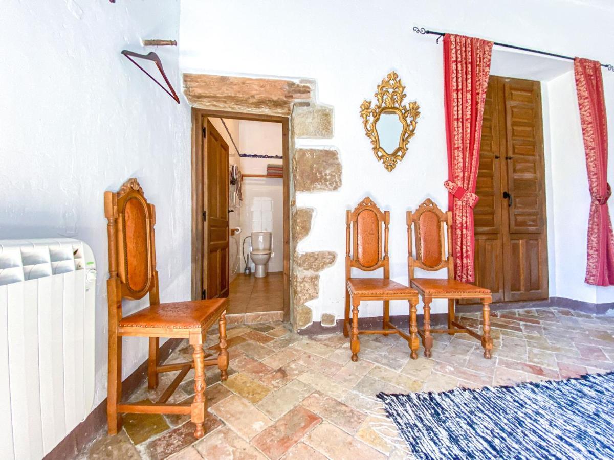 Casa Rural Sant Petrus De Madrona Pinell de Solsones Eksteriør billede