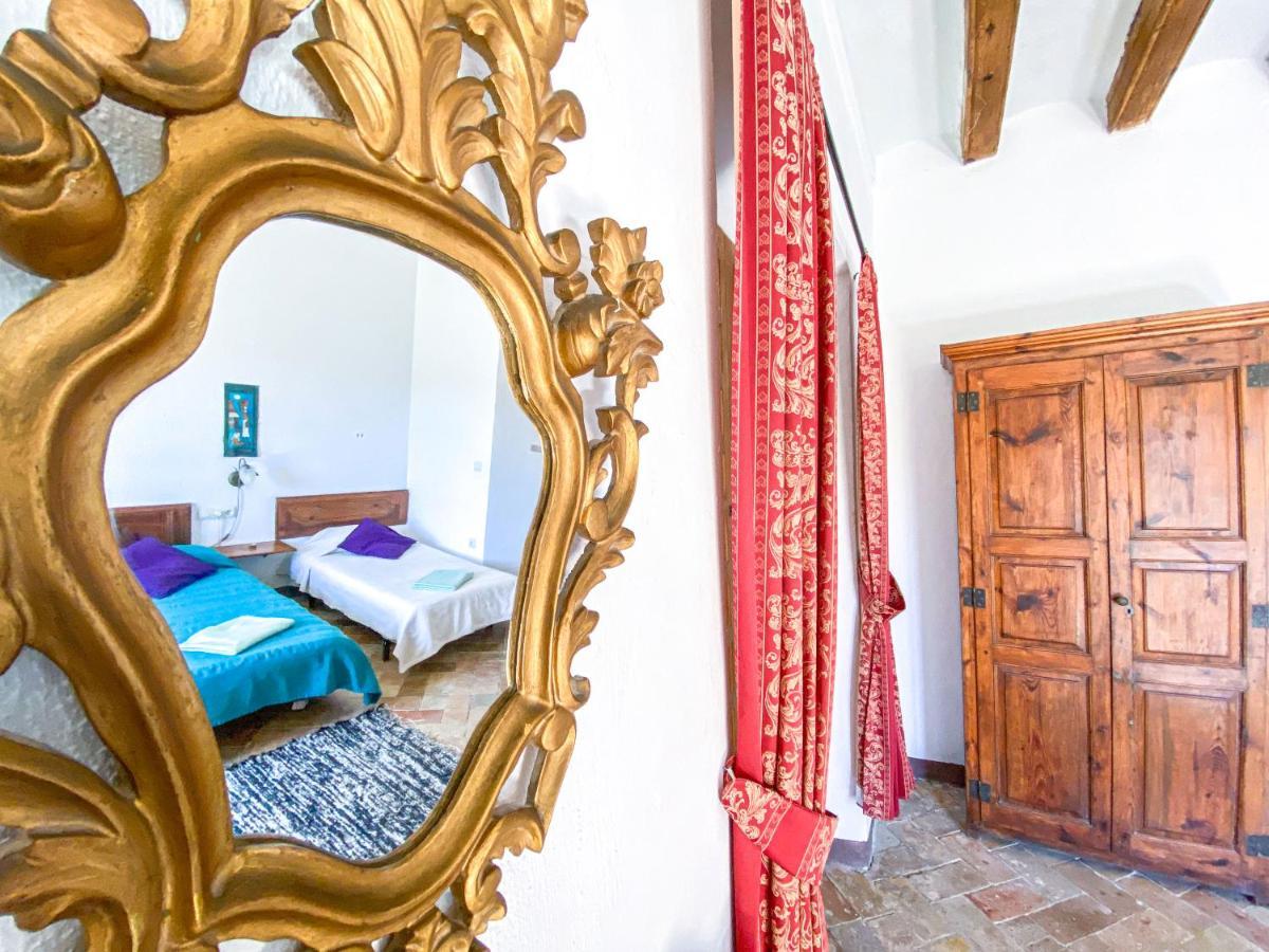 Casa Rural Sant Petrus De Madrona Pinell de Solsones Eksteriør billede