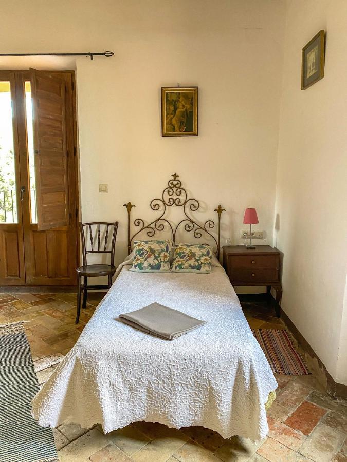 Casa Rural Sant Petrus De Madrona Pinell de Solsones Eksteriør billede