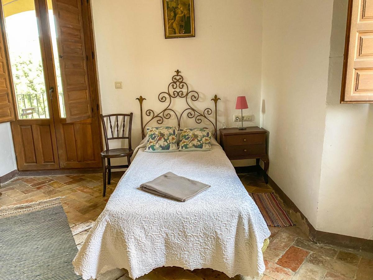 Casa Rural Sant Petrus De Madrona Pinell de Solsones Eksteriør billede